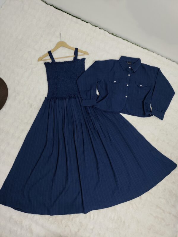 Sleeveless Smoked maxi with separate jacket - Image 2