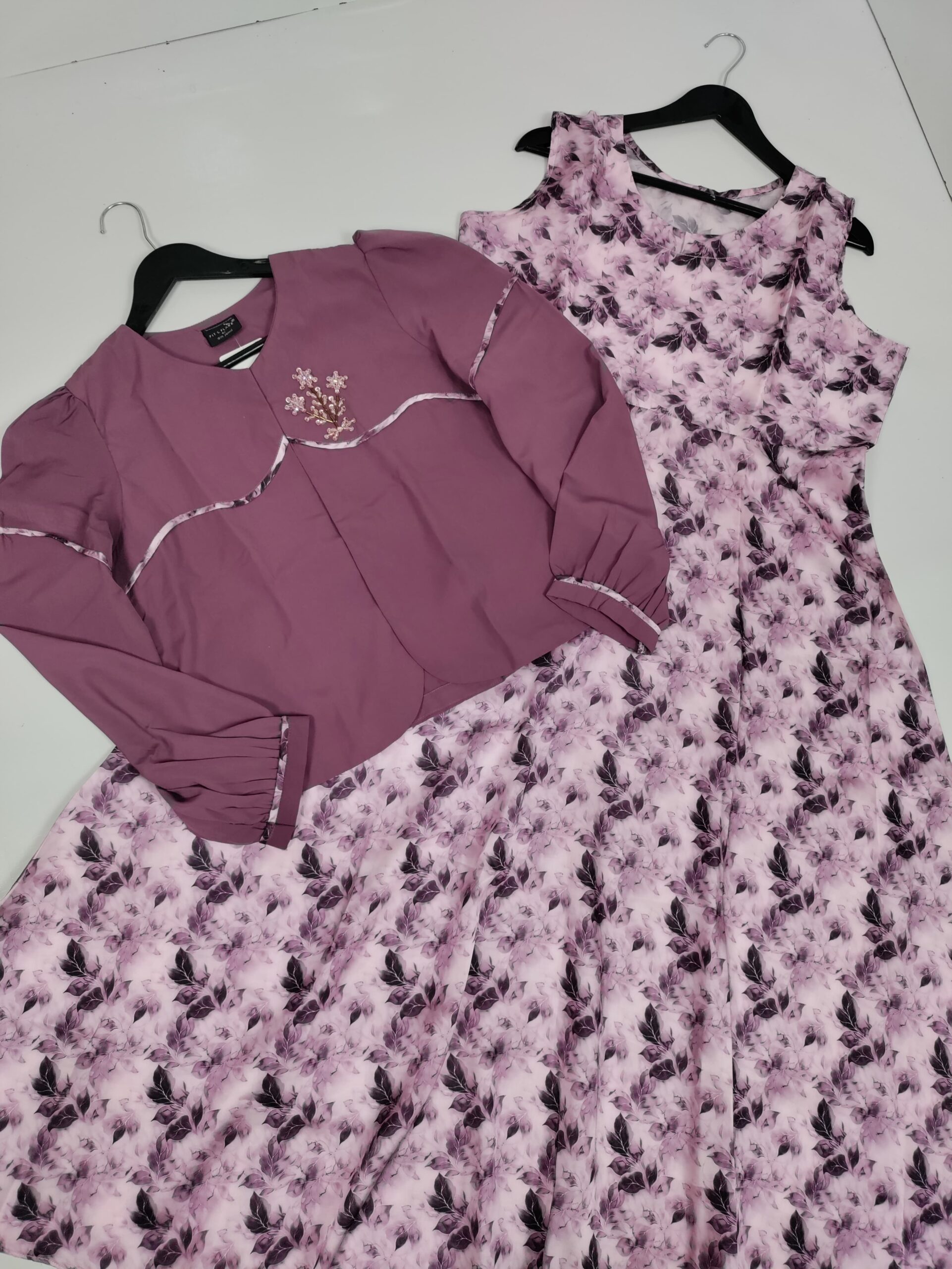 Party wear maxi🌸 - Image 2